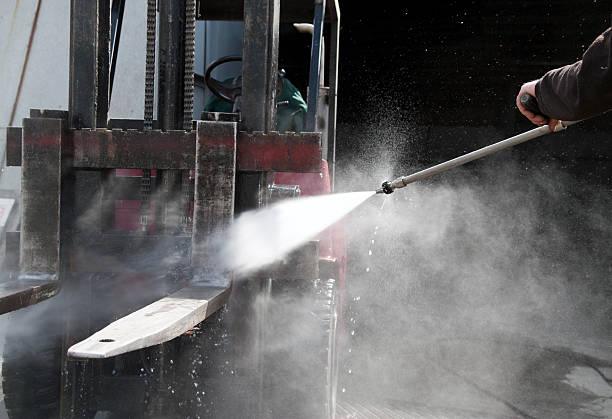 Professional Pressure Washing Services in Susanville, CA